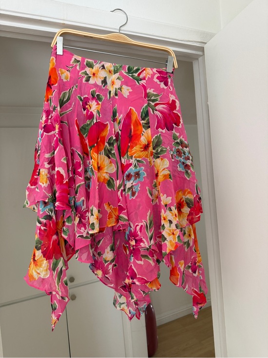 Lauren Ralph Lauren Dresses & Skirts - Lauren Ralph Lauren Hot Pink Floral Asymmetrical Handkerchief Skirt